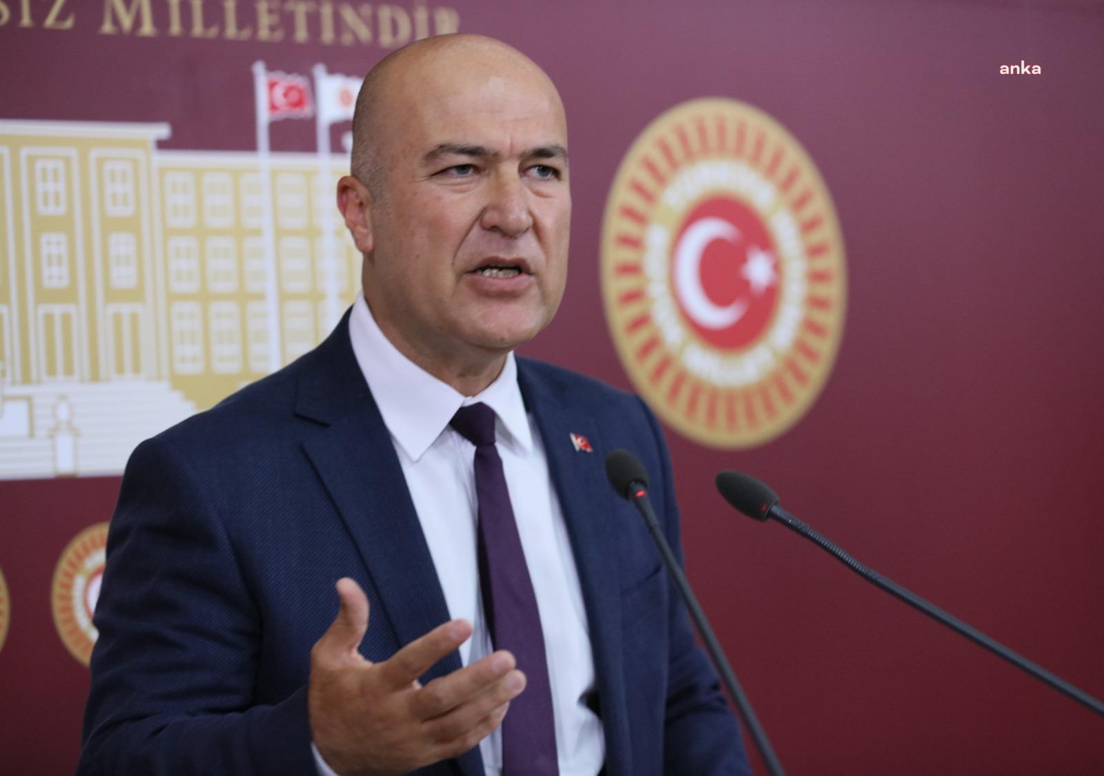 YENİ Partili